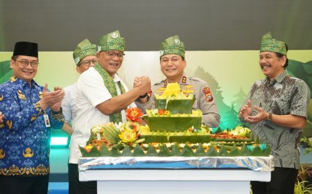 Mapolda Riau Jadi Contoh, Menteri LH Dukung Green Policing