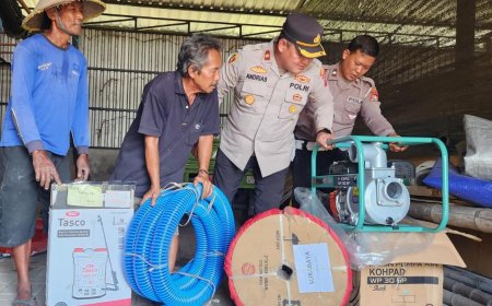 Polres Pelabuhan Tanjungperak Salurkan Bantuan Alat Pertanian Dukung Ketahanan Pangan Nasional